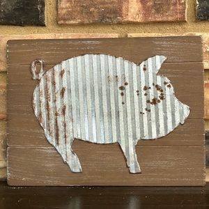 Rustic Pig